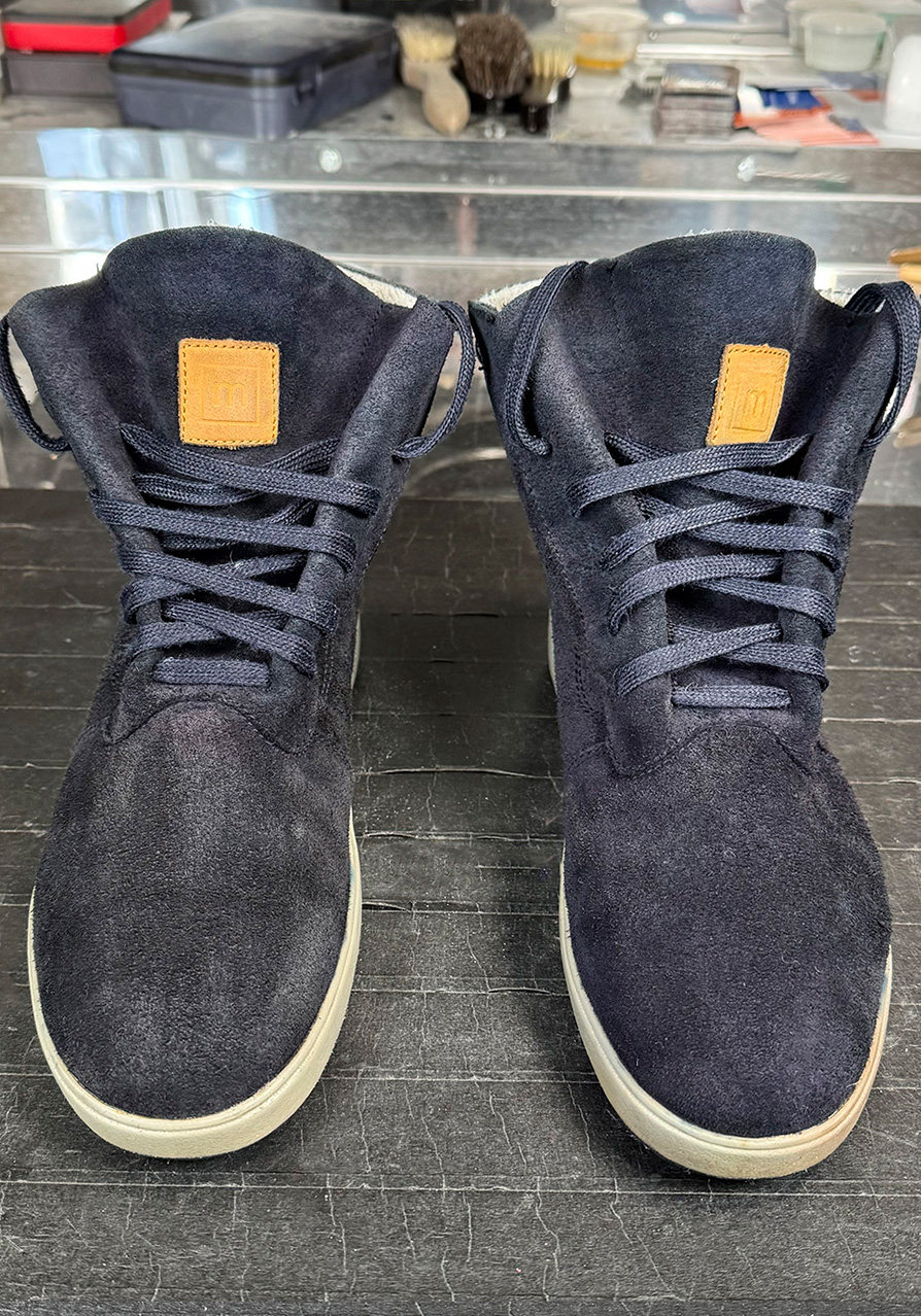 Синие замшевые ботинки - после